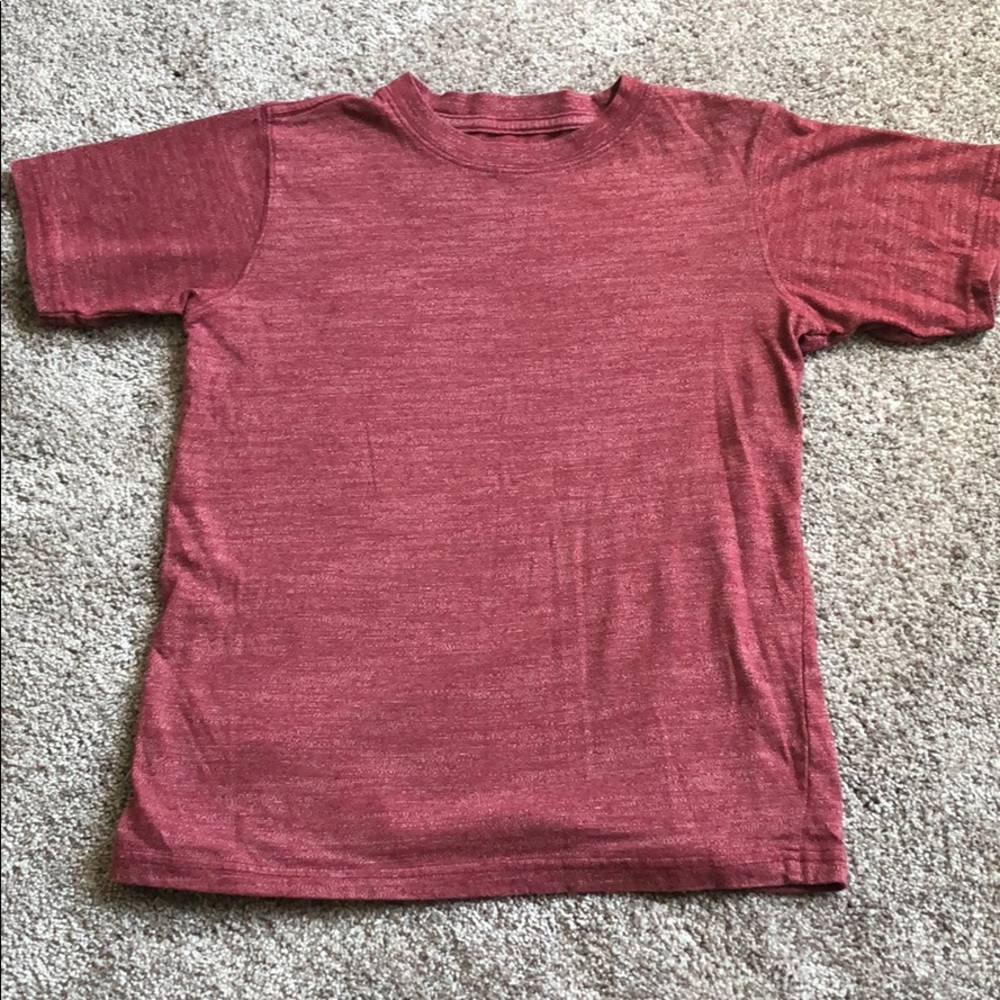 Fission maroon t shirt